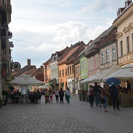 Eduard Central Weiss Brașov Exterior foto